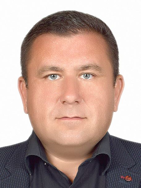 Кандидат в депутати Кулак Володимир Антонович. Біографія і програма