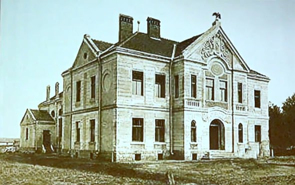 Будинок Сокола в Ходорові 1912 рік. Тепер це палац культури (клуб)